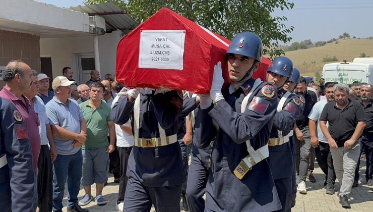 NEHİRDE BOĞULAN ASKERE SON GÖREV