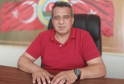 ÇİFTÇİ TRAKTÖRÜNÜ SATAR OLDU