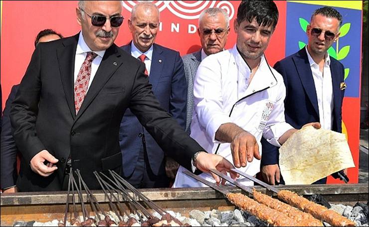 Ekim ayında müjdeli haberi bekliyoruz