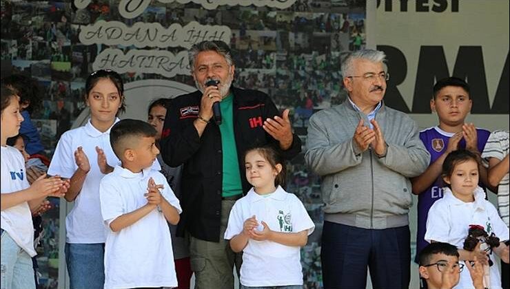 Adana İHH’den yetimlere karne şenliği