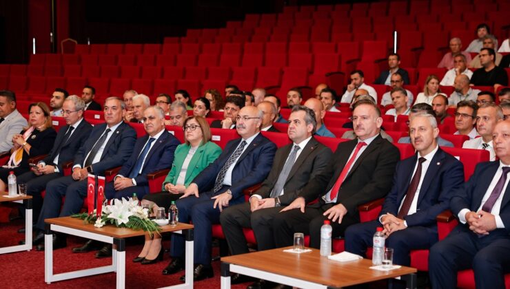 “Adana öncü şehir olacak”