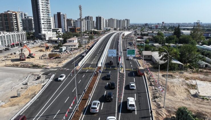 Öğretmenler Bulvarı Otoban Bağlantısı Köprülü Kavşağı trafiğe açıldı