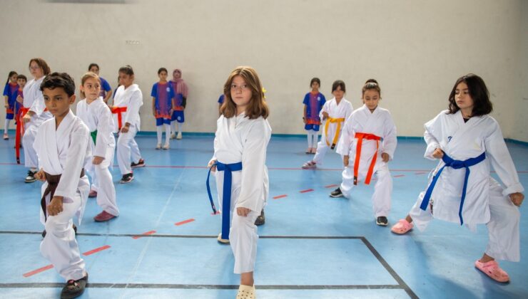 Seyhan Belediyesi ile yaz “spor dolu” geçiyor