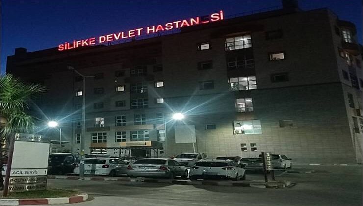 Denize giren 6 öğrenciden 2’si boğuldu