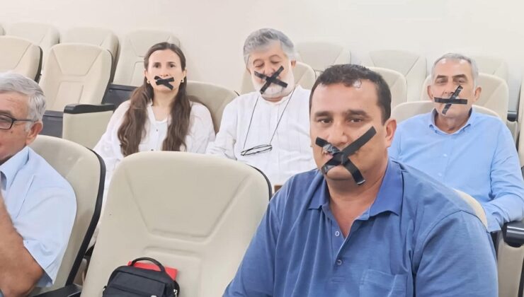 Feke’de meclis üyelerinden bantlı eylem!