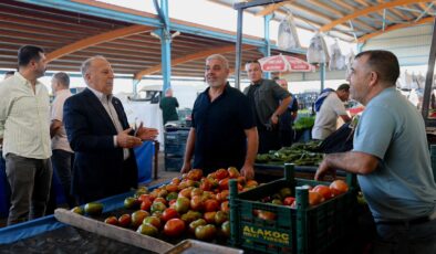 Demirçalı, pazarcı esnafıyla kahvaltıda buluştu
