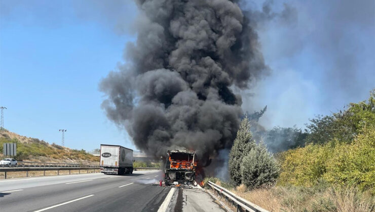 Yolcu otobüsünde yangın