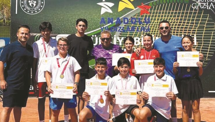Taş: Tenis’te Adana Türkiye Şampiyonu oldu