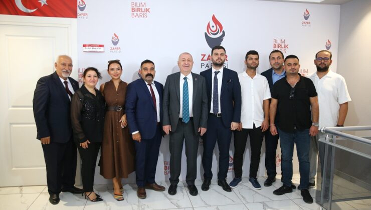 Özdağ’ın Adana temasları