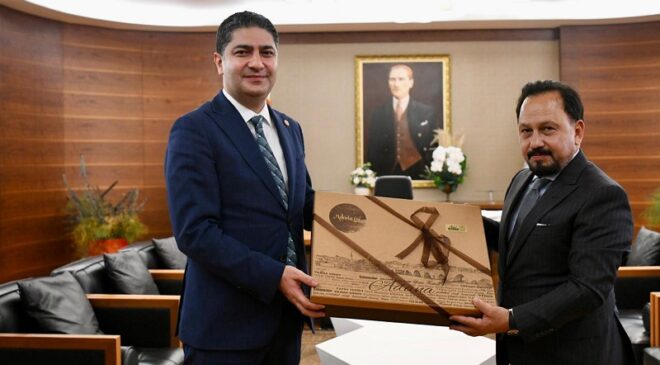 SARIÇAM’IN YÜZ AKI: FERDİ TAYFUR MÜZESİ