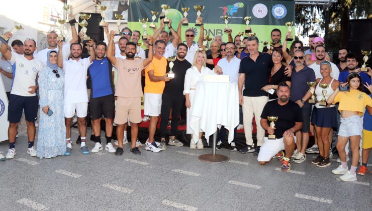 Master tenisçilerin büyük Adana buluşması