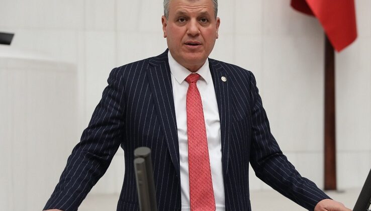 Barut: Okullar sorunla açılıyor