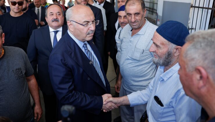 Vali Köşger, Gürselpaşa’da vatandaşlarla buluştu