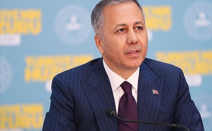 Yerlikaya: Suriyeliler ülkesine dönüyor