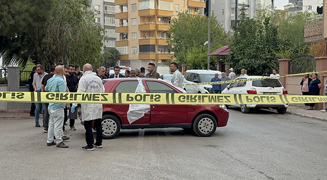 Adana’da bir kişi otomobilde ölü bulundu