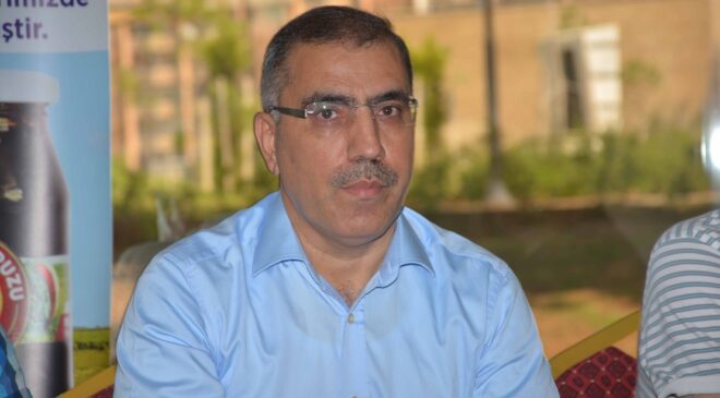 Çelikcan: Güreşi sahipsiz bıraktılar