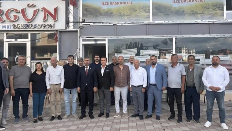 Kandemir’den CHP’ye ziyaret