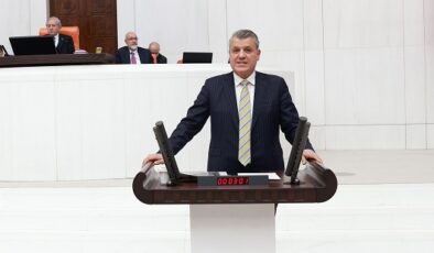 Barut: “Su akıyor, AKP bakıyor”