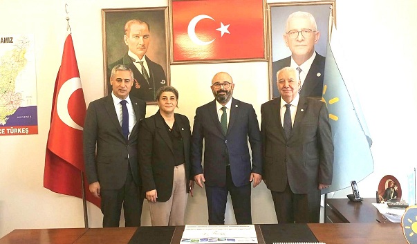 İYİ Parti Seyhan’da Arıkoğlu yola devam ediyor