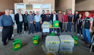 Kozan’da Akdeniz Meyve Sineği tuzağı dağıtıldı