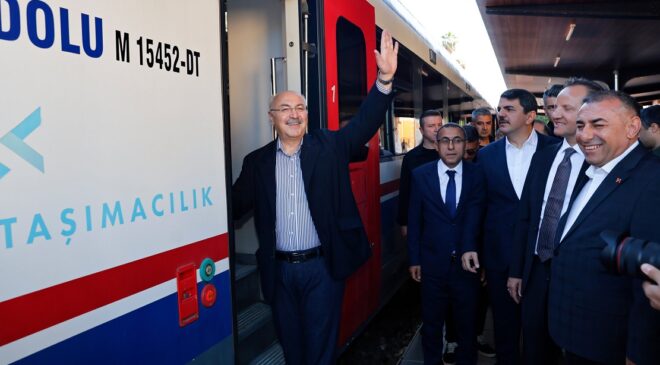 VE LEZZET TRENİ KALKTI