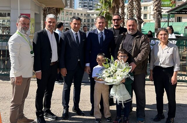 Rektör Beriş’ten Adana Doğa Koleji’ne ziyaret
