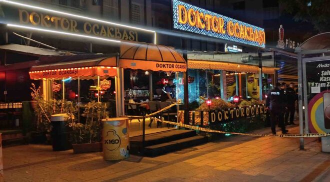 ADANA’DA RESTORANA SİLAHLI SALDIRI: 1 ÖLÜ