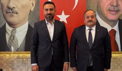 KAYMAKAM İNCİ’DEN AK PARTİ SEYHAN’A ZİYARET