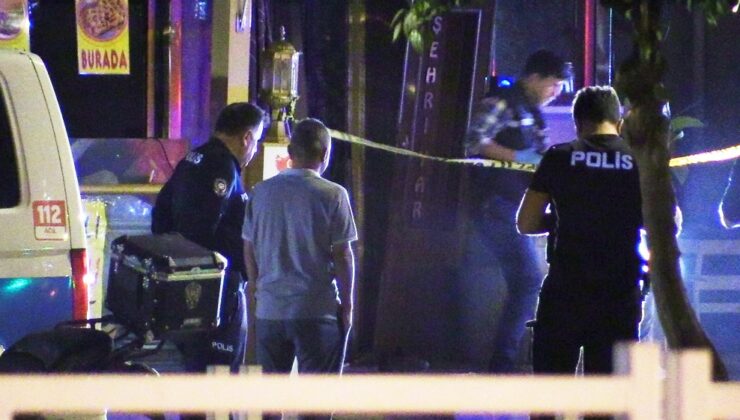 PASTAHANEDE SİLAHLI KAVGA!