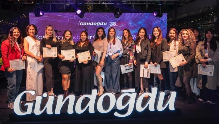 Gündoğdu’da muhteşem öğretmeler günü kutlaması