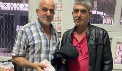 Otobüs şoföründen örnek davranış