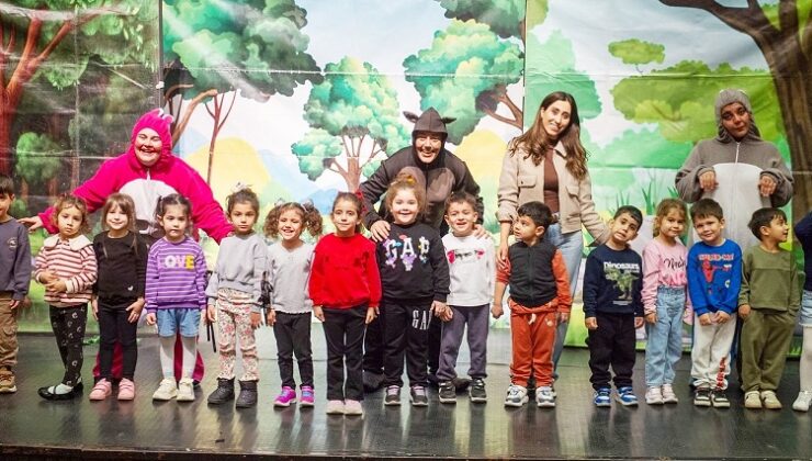 SEYHAN BELEDİYESİ ÇOCUKLARI TİYATRO İLE BULUŞTURDU