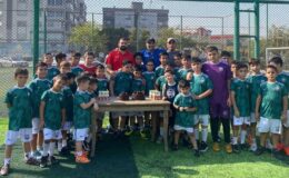 SAHADA DOĞUM GÜNÜ SÜRPRİZİ