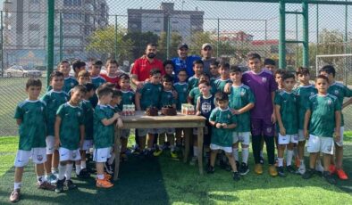 SAHADA DOĞUM GÜNÜ SÜRPRİZİ