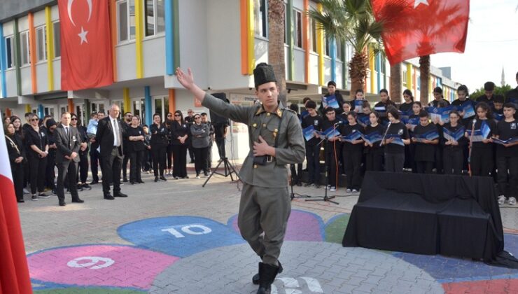 Final Okulları Atasını Andı