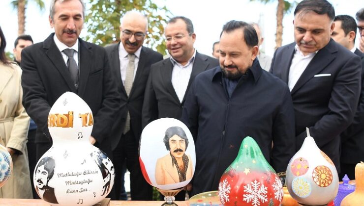 ATIKTAN SANATA SERGİSİNE YOĞUN İLGİ