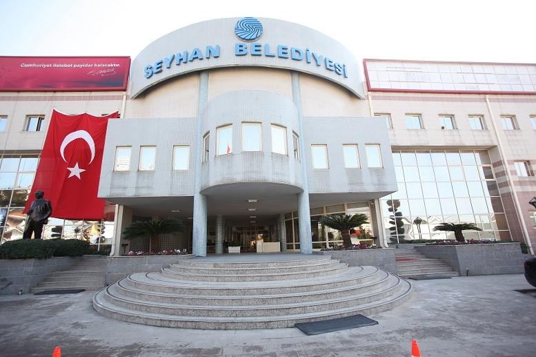 SEYHAN BELEDİYESİ HESAPLARINA EL KONULDU