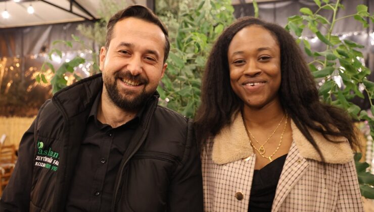 KOZAN’A AFRİKALI GELİN GELDİ