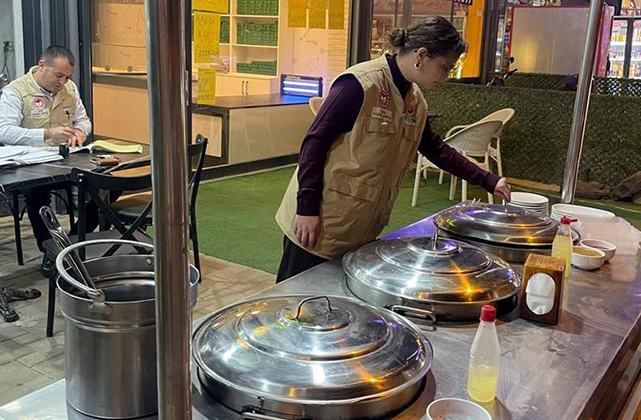 Gıda denetimlerinde 16 işletmeye 715 bin lira ceza