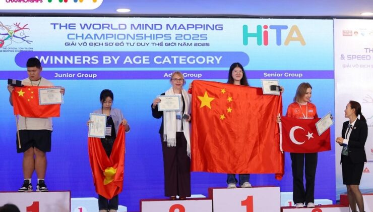 ANNEYE BRONZ, KIZINA ALTIN MADALYA!