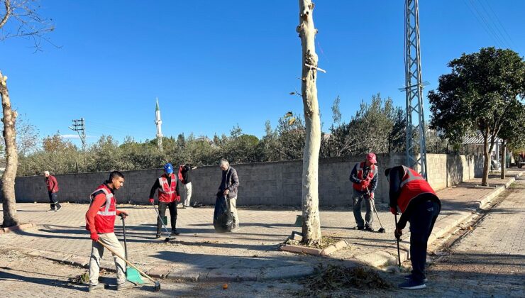 CEYHAN’DA TEMİZLİK YILDIZ’DAN SORULUR