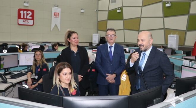 Adana’ya 15 yeni ambulans