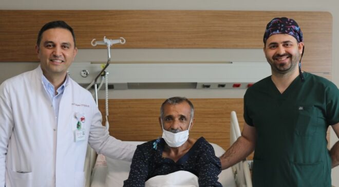 Karaciğer hastası kadavradan nakille hayata tutundu