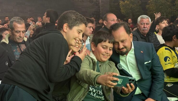 SARIÇAM’DA DERBİ COŞKUSU BAŞKAN ULUDAĞ’LA ZİRVEYE ÇIKTI