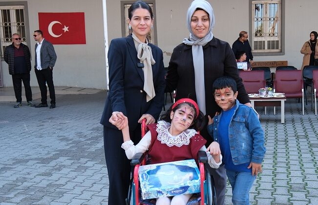 Ceyhan’da engelsiz yaşam projeleri hayata geçiyor