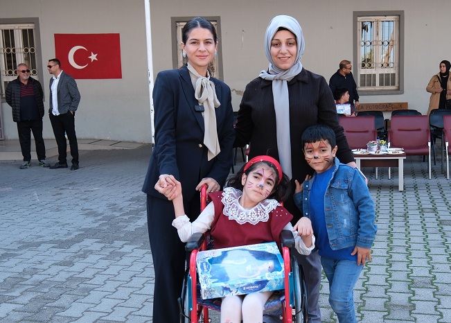 Ceyhan’da engelsiz yaşam projeleri hayata geçiyor