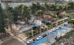 Adana’da kaçak işletmeler yıkılıyor