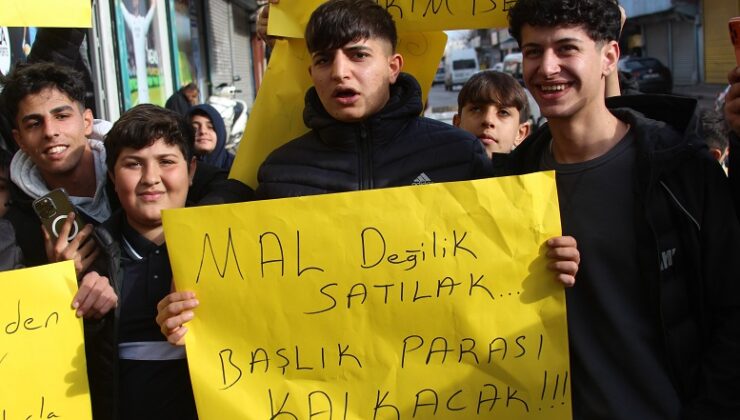 GENÇLERİN İSYANI: BAŞLIK PARASI KALKSIN!