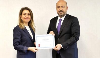 Halil Nacar’dan Evde  Sağlık Ekibine takdir