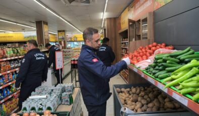 Ceyhan Belediyesi’nden Zincir Marketlere Denetim